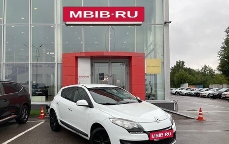 Renault Megane III, 2014 год, 807 000 рублей, 3 фотография