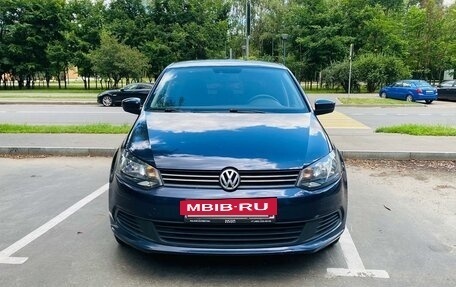 Volkswagen Polo VI (EU Market), 2012 год, 990 000 рублей, 3 фотография