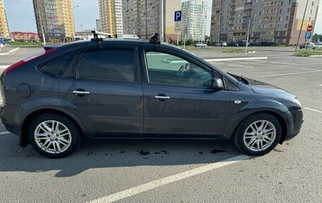 Ford Focus II рестайлинг, 2008 год, 499 999 рублей, 2 фотография