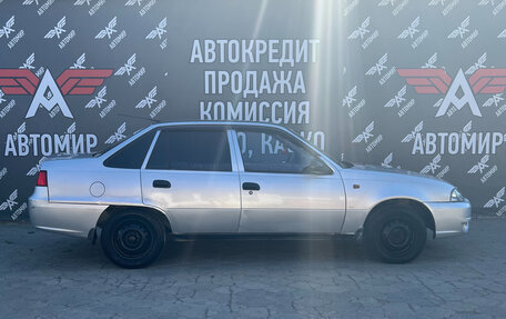 Daewoo Nexia I рестайлинг, 2010 год, 250 000 рублей, 5 фотография