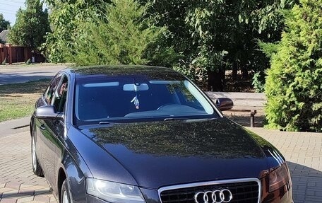 Audi A4, 2010 год, 1 350 000 рублей, 2 фотография