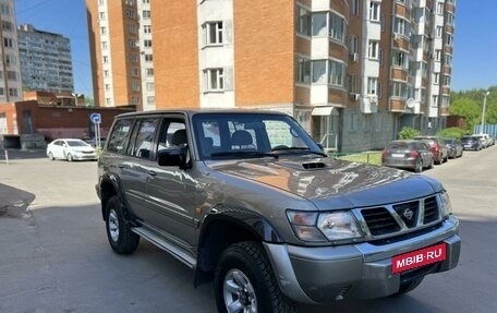 Nissan Patrol, 2001 год, 695 000 рублей, 1 фотография