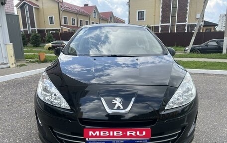 Peugeot 408 I рестайлинг, 2016 год, 995 000 рублей, 2 фотография