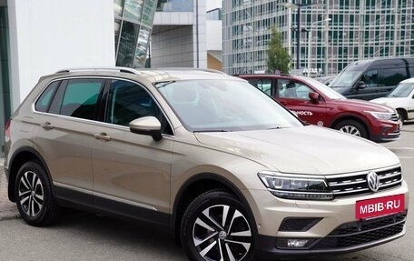 Volkswagen Tiguan II, 2019 год, 2 820 777 рублей, 3 фотография