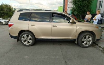 Toyota Highlander III, 2011 год, 2 050 000 рублей, 1 фотография