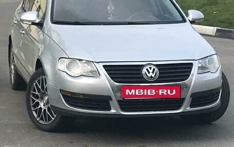 Volkswagen Passat B6, 2008 год, 620 000 рублей, 2 фотография