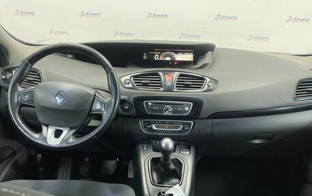 Renault Scenic III, 2011 год, 715 000 рублей, 9 фотография