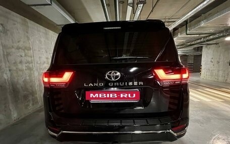 Toyota Land Cruiser, 2021 год, 10 900 000 рублей, 4 фотография