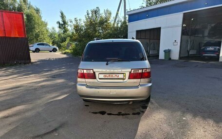 KIA Carens I (RS), 2003 год, 250 000 рублей, 4 фотография