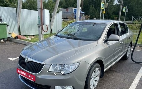 Skoda Superb III рестайлинг, 2010 год, 1 499 999 рублей, 5 фотография