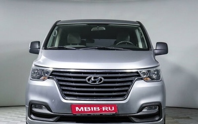 Hyundai Grand Starex Grand Starex I рестайлинг 2, 2019 год, 3 450 000 рублей, 1 фотография