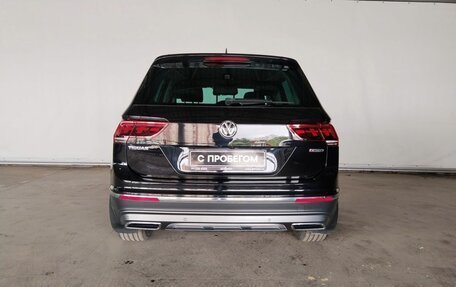 Volkswagen Tiguan II, 2018 год, 3 400 000 рублей, 5 фотография