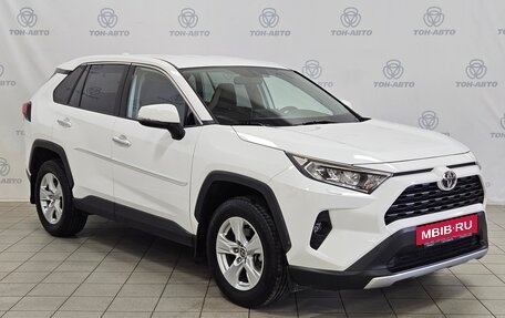 Toyota RAV4, 2021 год, 3 100 000 рублей, 2 фотография