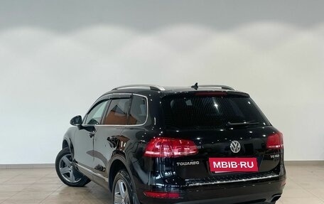 Volkswagen Touareg III, 2010 год, 1 849 000 рублей, 2 фотография