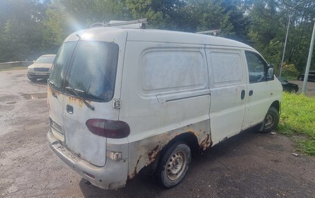 Hyundai H-1 II рестайлинг, 2000 год, 59 999 рублей, 4 фотография