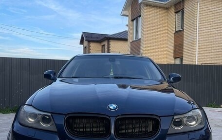 BMW 3 серия, 2011 год, 1 250 000 рублей, 4 фотография