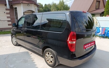 Hyundai H-1 II рестайлинг, 2013 год, 2 150 000 рублей, 5 фотография