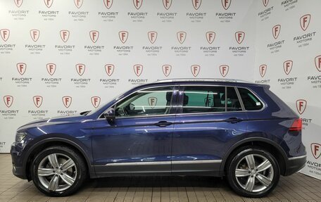 Volkswagen Tiguan II, 2017 год, 3 599 000 рублей, 5 фотография