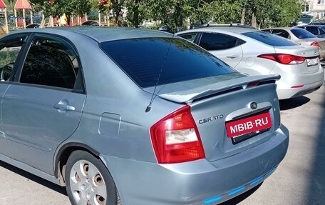 KIA Cerato I, 2004 год, 450 000 рублей, 2 фотография