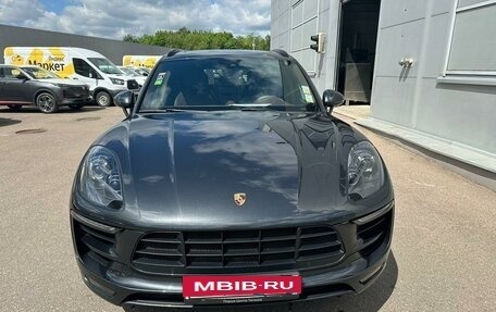 Porsche Macan I рестайлинг, 2016 год, 4 930 000 рублей, 2 фотография