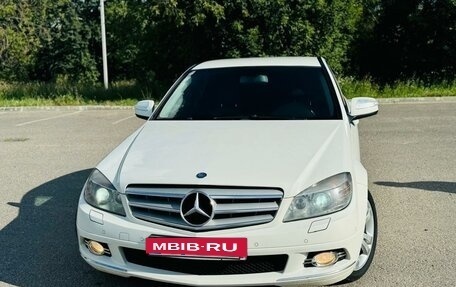 Mercedes-Benz C-Класс, 2008 год, 1 200 000 рублей, 1 фотография