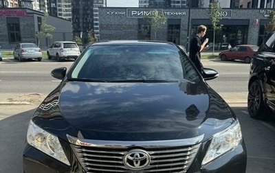 Toyota Camry, 2014 год, 1 945 000 рублей, 1 фотография