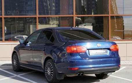 Volkswagen Jetta VI, 2013 год, 1 259 000 рублей, 2 фотография