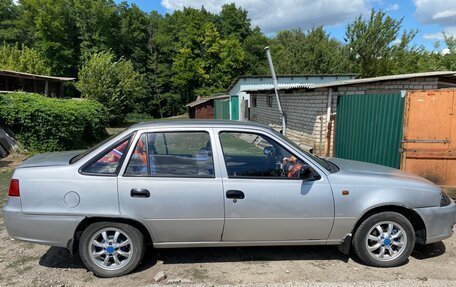 Daewoo Nexia I рестайлинг, 2010 год, 350 000 рублей, 3 фотография