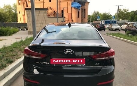 Hyundai Elantra VI рестайлинг, 2017 год, 1 750 000 рублей, 4 фотография