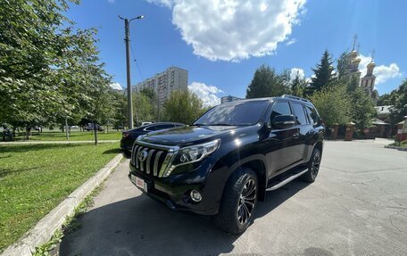 Toyota Land Cruiser Prado 150 рестайлинг 2, 2015 год, 5 150 000 рублей, 1 фотография