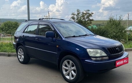 Lexus RX IV рестайлинг, 2001 год, 945 000 рублей, 2 фотография