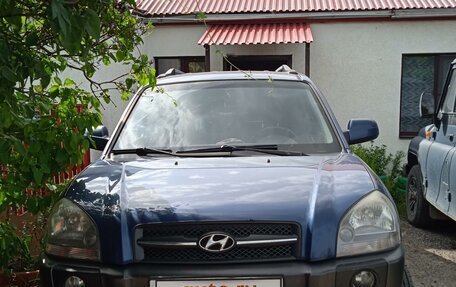 Hyundai Tucson III, 2008 год, 950 000 рублей, 2 фотография