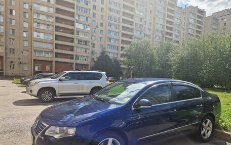 Volkswagen Passat B6, 2010 год, 850 000 рублей, 2 фотография