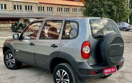 Chevrolet Niva I рестайлинг, 2013 год, 659 000 рублей, 3 фотография