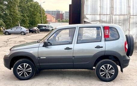 Chevrolet Niva I рестайлинг, 2013 год, 659 000 рублей, 2 фотография