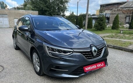 Renault Megane IV, 2020 год, 1 625 000 рублей, 2 фотография