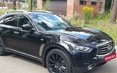 Infiniti FX II, 2013 год, 2 200 000 рублей, 1 фотография