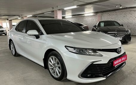 Toyota Camry, 2021 год, 3 480 000 рублей, 3 фотография