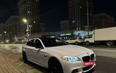 BMW 5 серия, 2011 год, 1 950 000 рублей, 6 фотография