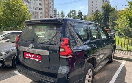 Toyota Land Cruiser Prado 150 рестайлинг 2, 2018 год, 4 600 000 рублей, 1 фотография