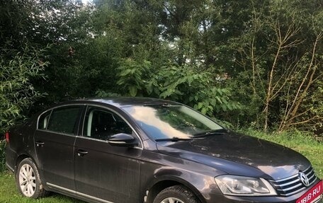 Volkswagen Passat B7, 2011 год, 850 000 рублей, 3 фотография