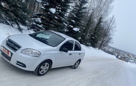 Chevrolet Aveo III, 2011 год, 520 000 рублей, 2 фотография