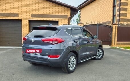 Hyundai Tucson III, 2018 год, 2 390 000 рублей, 6 фотография