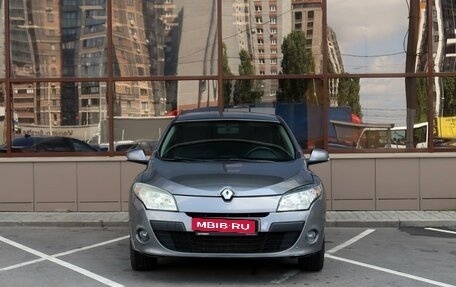 Renault Megane III, 2012 год, 750 000 рублей, 3 фотография