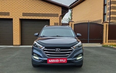 Hyundai Tucson III, 2018 год, 2 390 000 рублей, 2 фотография