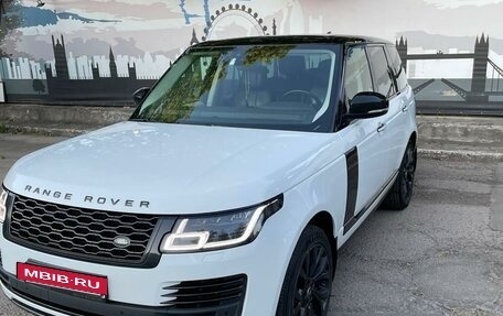 Land Rover Range Rover IV рестайлинг, 2018 год, 9 750 000 рублей, 1 фотография