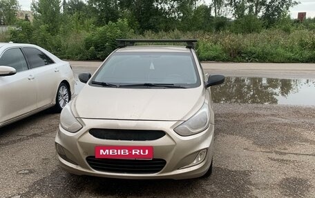 Hyundai Solaris II рестайлинг, 2011 год, 815 000 рублей, 2 фотография