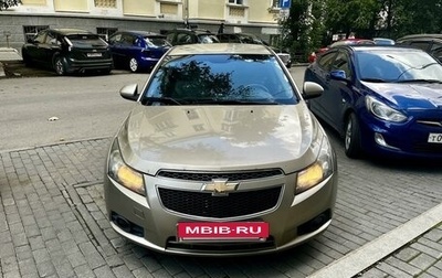 Chevrolet Cruze II, 2010 год, 690 000 рублей, 1 фотография