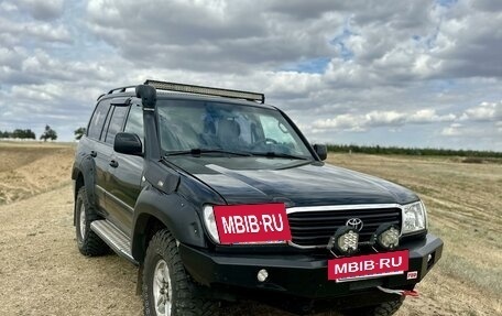 Toyota Land Cruiser 100 рестайлинг 2, 1998 год, 4 000 000 рублей, 2 фотография