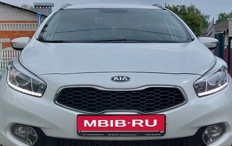 KIA cee'd III, 2014 год, 1 300 000 рублей, 3 фотография